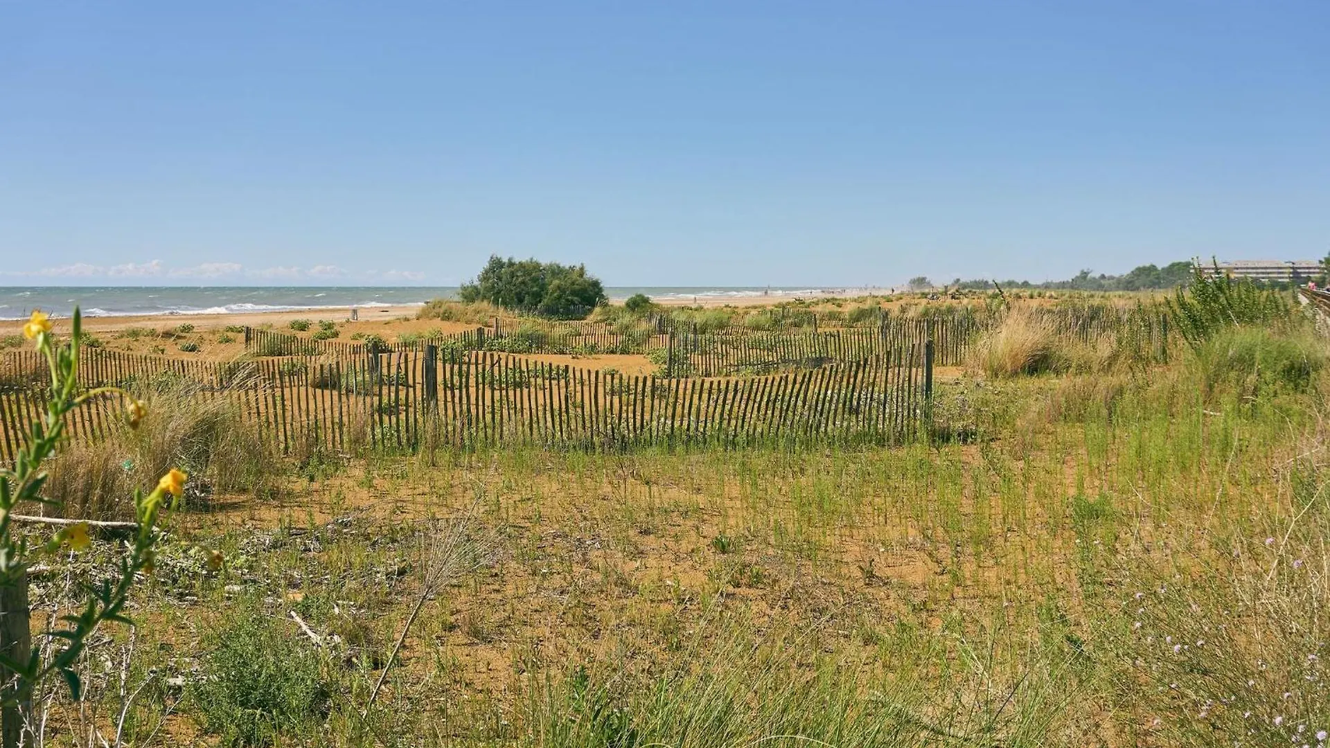 Beautiful Villa With Private Garden Near The Beach By Beahost Rentals Bibione 0*,